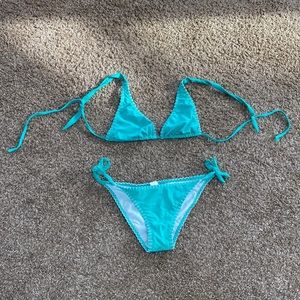 Italian triangle bikini